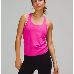 Sonic Pink Lululemon Swiftly Rank Top